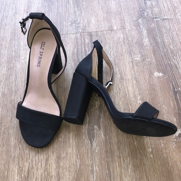 Call It Spring Shoes - Chunk heel Black Sandal